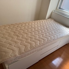 ニトリ 収納付き シングルベッド　の画像
