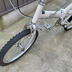取引者決定済　折りたたみ自転車　20インチ の画像