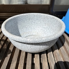 メダカ鉢　プラスチック製