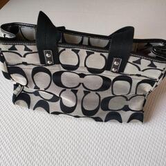 COACH ハンドバックの画像