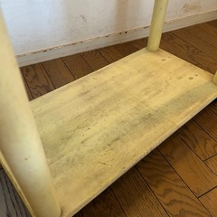 ビンテージ　キャスターつき棚の画像