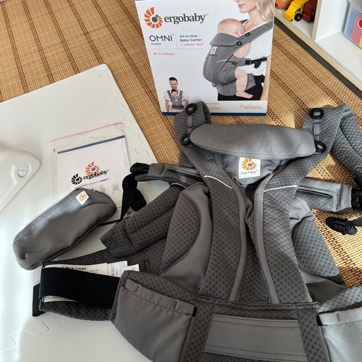 美品 ほぼ未使用 エルゴベビー オムニ BREEZE