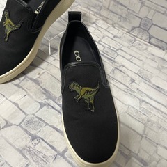 コーチ COACH G3766 スリッポン REXY CAPSULE レキシースリッポン 恐竜ワッペン キャンバス チャームメンズ 靴 25.5ブラック 黒の画像