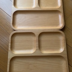 【今週2枚で200円】【中古】「ニトリ製⭐︎アカシアの木🌲のプレ...