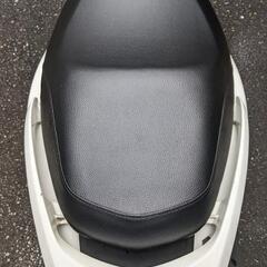 バイクシート☆張り替えます！（原付バイク50cc～125cc）6000円〜7000円
 − 東京都