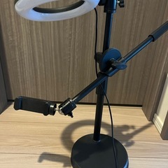 連休中優先)スマホスタンド付きLEDリングライト
