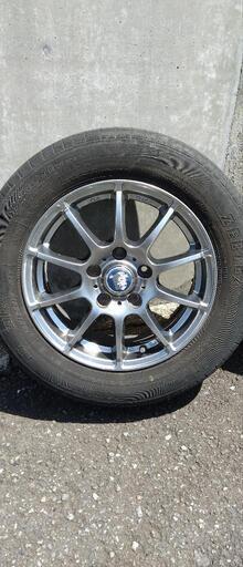 Green Tecnアルミホイール
195/65R15  15×6J PCD114.3+45 5穴