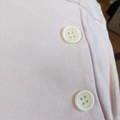 薄ピンク　ジーンズの画像