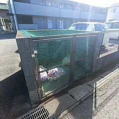 4800万 9.29% 築28年 鉄骨 8戸中7戸賃貸中 駐車場有 芝鉄芝山千代田駅 千葉県成田市本城 - 成田市