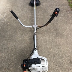 刈払機 草刈機   大排気量