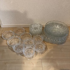 ガラスの食器類　美品　全てセット
