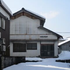 戸建て中古住宅　＋　戸建（工場）　＋　山林　の同時販売　７００万円