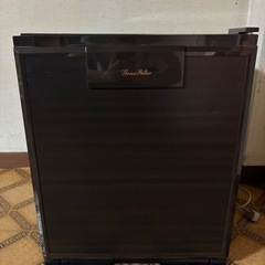 冷蔵庫　４１L