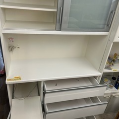 値下げしました！配達可【キッチンボード】【食器棚】【収納 】クリーニング済み【管理番号10405】の画像