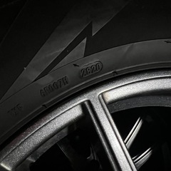 ピレリ 225/65/17 スタッドレスホイール付きタイヤの画像