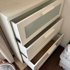 IKEA チェストの画像