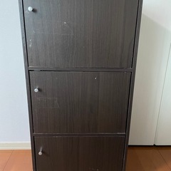 カラーボックス扉付き