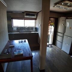 庭付き戸建て 水洗トイレ2カ所 業者清掃済みエアコン2台 設備に不具合ないと思われる - 不動産