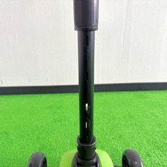 新品未使用 ランボルギーニ 三輪キックスクーター｜着脱式シート付き・高さ調整可能の画像