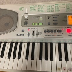 CASIO LK-58 光る鍵盤キーボードの画像