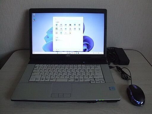 高速SSD240GB搭載　第三世代 Core i7-3520M 8GBフルHD 富士通 LIFEBOOK E742/F ノートパソコン　（4071）