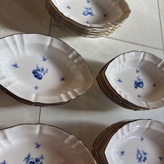 ブランド食器5枚の画像