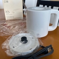 電気ケトル　新品