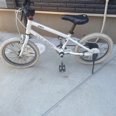 ルイガノ　子供自転車　16インチ