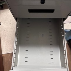 オフィス用家具　引き出しの画像