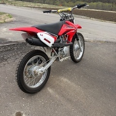 CRF100Fの画像