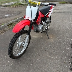 CRF100Fの画像
