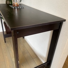 テーブル