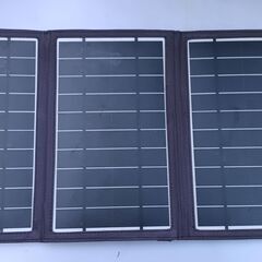 デュアルポート屋外用ソーラー充電器 16w 手渡しすぐ可能の画像
