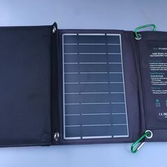 デュアルポート屋外用ソーラー充電器 16w 手渡しすぐ可能の画像