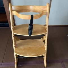 カトージ　グローアップチェアの画像