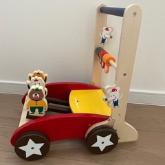 赤ちゃんの手押し車