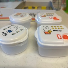 ミッフィー　電子レンジ容器シリーズ　2セットの画像