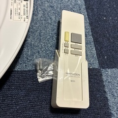 虫ストップ、シルバートリム付シーリングライト　8畳用の画像