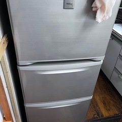 パナソニック　冷蔵庫　NR-C37DM-S形の画像