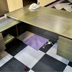 中古オカムラオフィスデスク