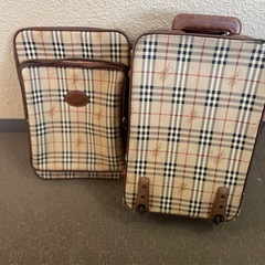 アンティーク　London 三越にて購入　Burberry（バーバリー）キャリーケースの画像