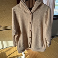パーカー　ベージュ　ハートマーケット　0円