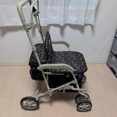 収納たっぷり 歩行補助器具の画像