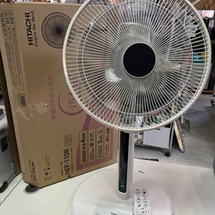 日立 8枚羽根 リビング扇風機 HEF-110R 操作パネルから...