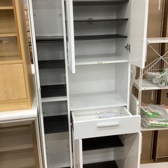 ミラー付きシューズボックスのご紹介です。の画像