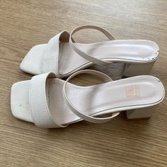 SHEIN ミュール2足の画像