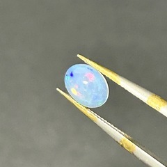 オパール 0.82ct 天然石  ルース