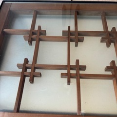 和風格子模様テーブルの画像