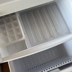 シャープ冷凍冷蔵庫137Lの画像