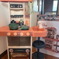 音と水が出るキッチン